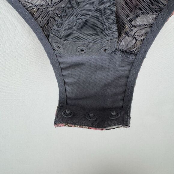 Victorias Secret Bodysuit Womens Large Pink Metallic Sheer Brocade Coquette NEW - Picture 9 of 16